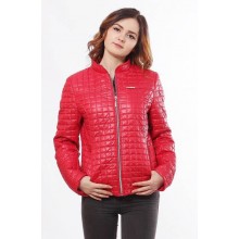 Красная женская куртка в квадратик ОСН902242
