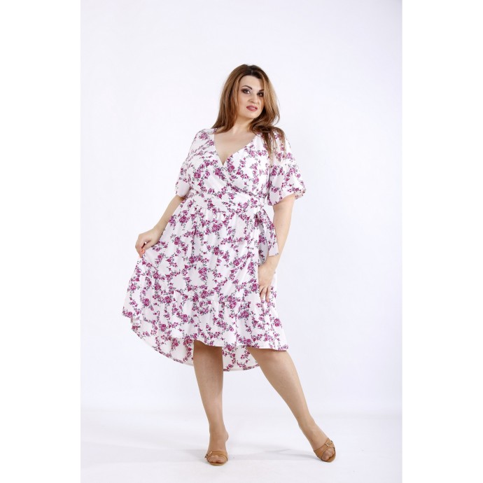 Легкое летнее платье с малиновыми цветами ККК55513-01223-3
